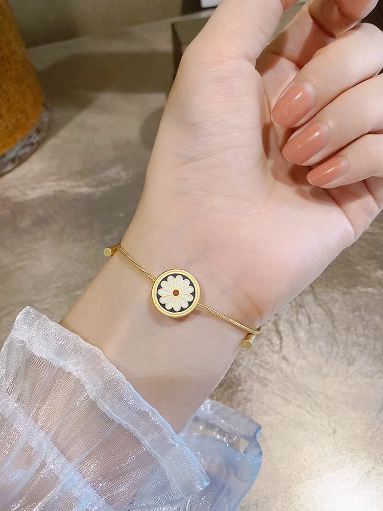 hard enamel bracelet